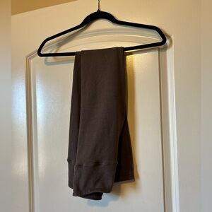 SKIMS chocolate high waisted leggings